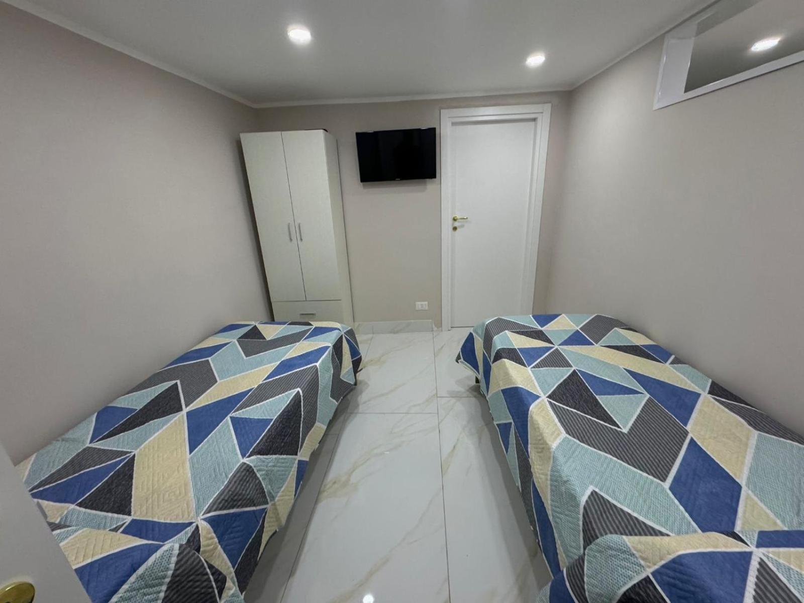 Apartamento Camy Nápoles Exterior foto